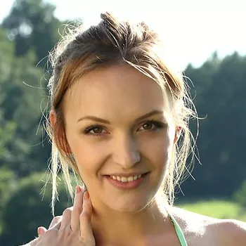 Bintang porno Belle Claire