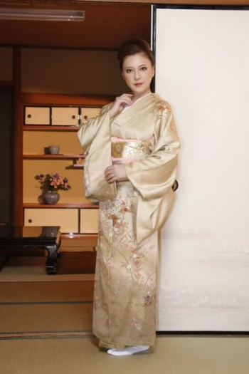 Porno Yıldızı Yuki Tsukamoto