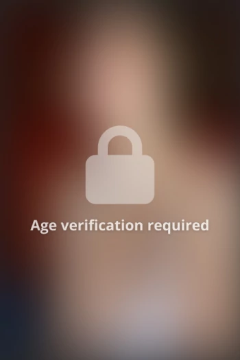 Actrita Gunnar Stone