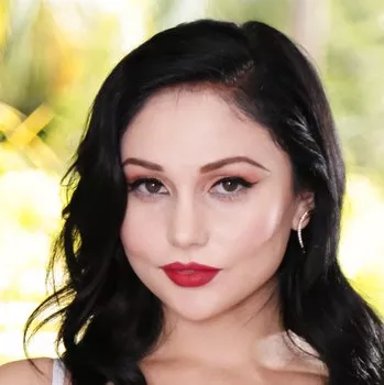Pornostar Ariana Marie