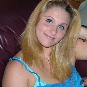 Porno Yıldızı Raina Fox