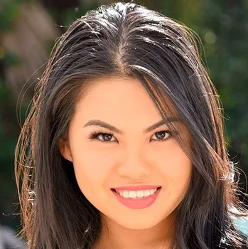 Bintang porno Cindy Starfall